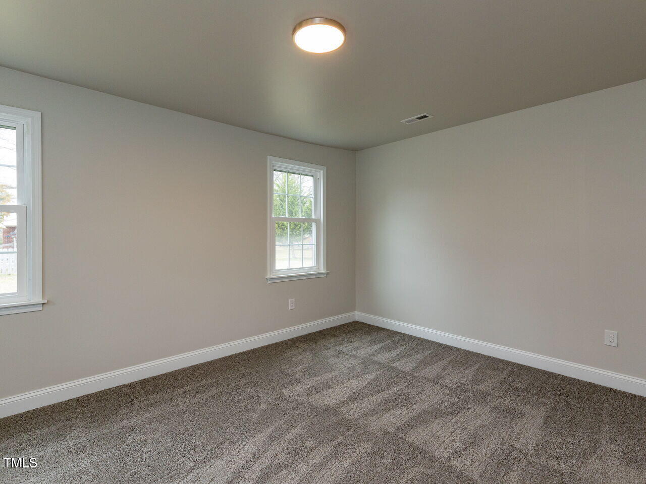 200 Pace Street Smithfield, NC 27577 - Photo 14 of 28 013-1280x960-master-bedroom