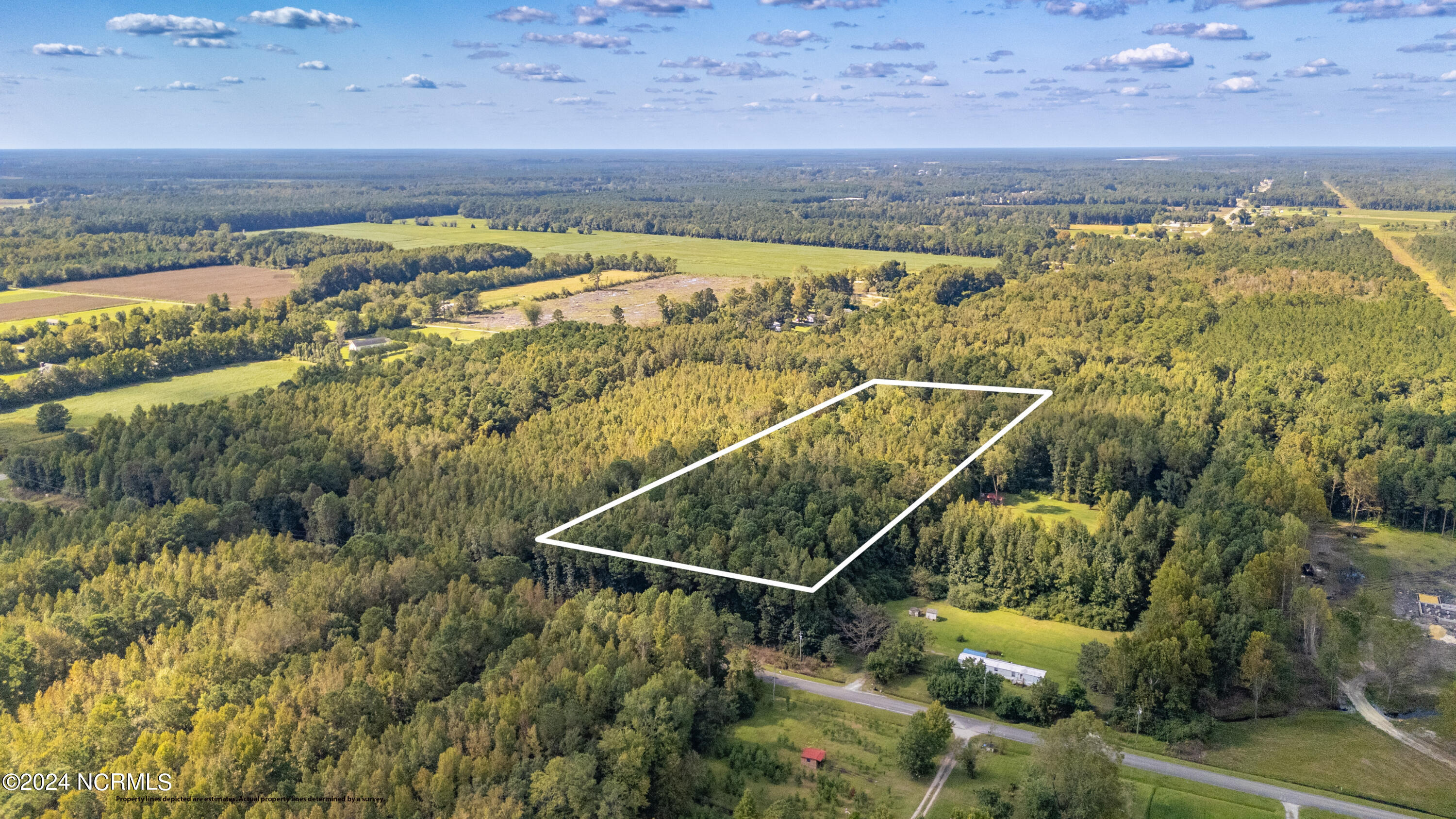 1414 State Road Burgaw, NC 28425 - Photo 23 of 32 4-DJI_20240921152026_0035_D-HDR-Edit