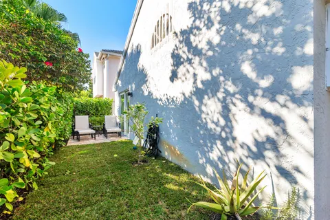 $8,000 | 15 Commodore Place, Palm Beach Gardens, FL 33418