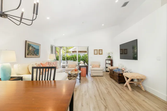 $8,000 | 15 Commodore Place, Palm Beach Gardens, FL 33418