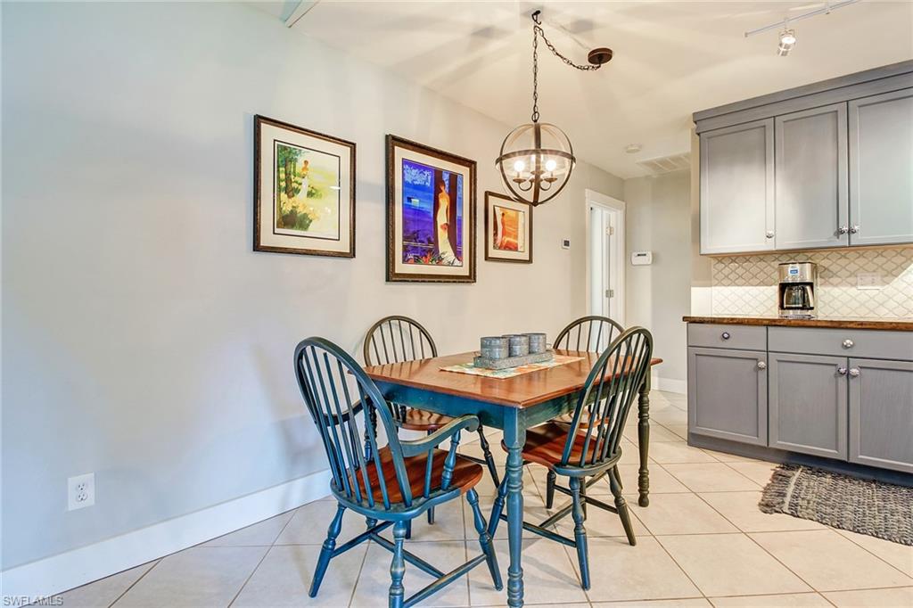 17405 Lebanon Road Fort Myers, FL 33967 - Photo 9 of 26 Dining area