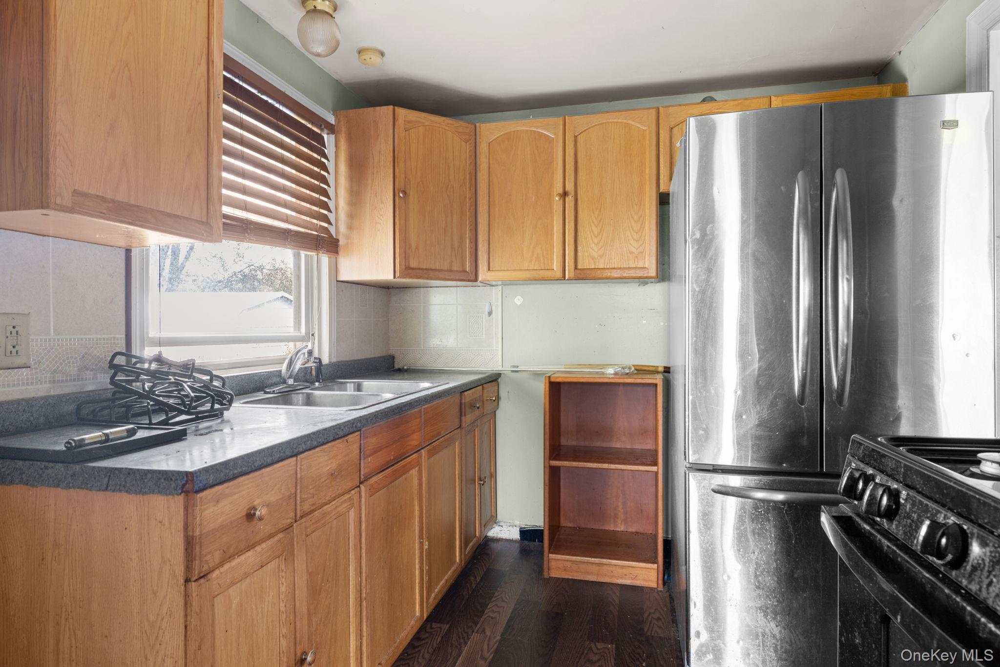 1115 Salt Springs Road Syracuse, NY 13224 - Photo 6 of 18 Gallery Image 6