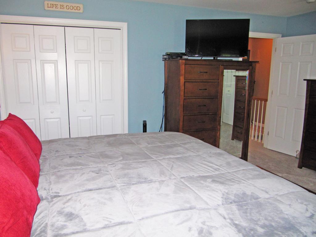 7 Sunridge Way, Unit 7 Amherst, NH 03031 - Photo 17 of 33 Gallery Image 17