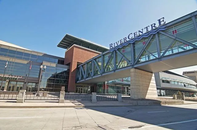 $154,900 | 350 St Peter Street, Unit 307, St. Paul, MN 55102