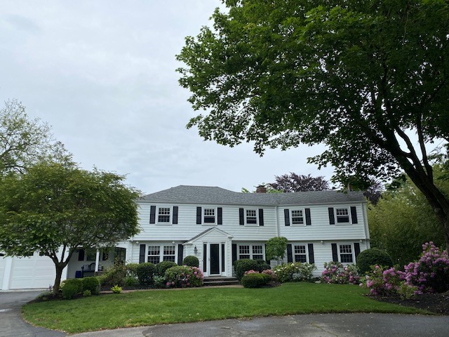 Welcome home to 27 Lee Road!