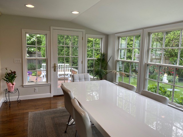 27 Lee Road Barrington, RI 02806 - Photo 3 of 18 Kitchen leads to backyard patio!