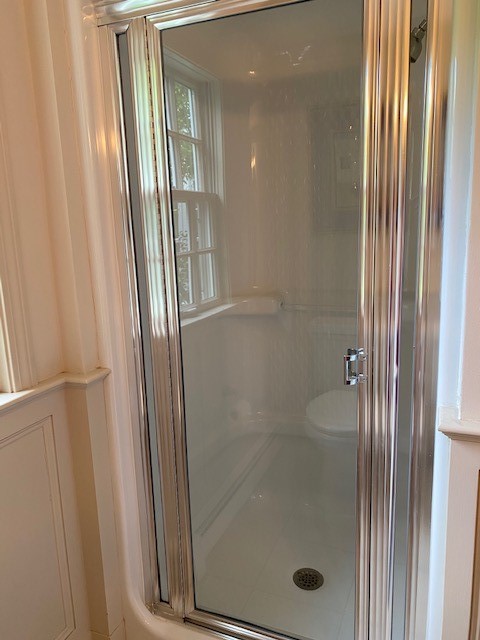 27 Lee Road Barrington, RI 02806 - Photo 9 of 18 shower in main floor bathroom...
