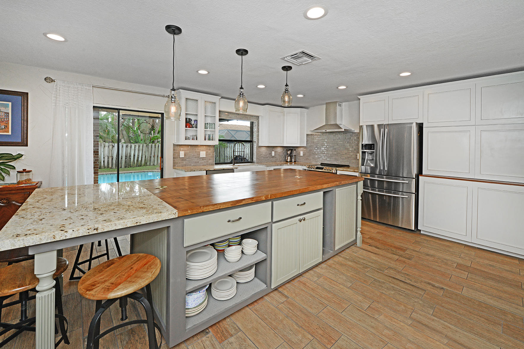 4266 Woods End Road Boca Raton, FL 33487 - Photo 4 of 40 Kitchen