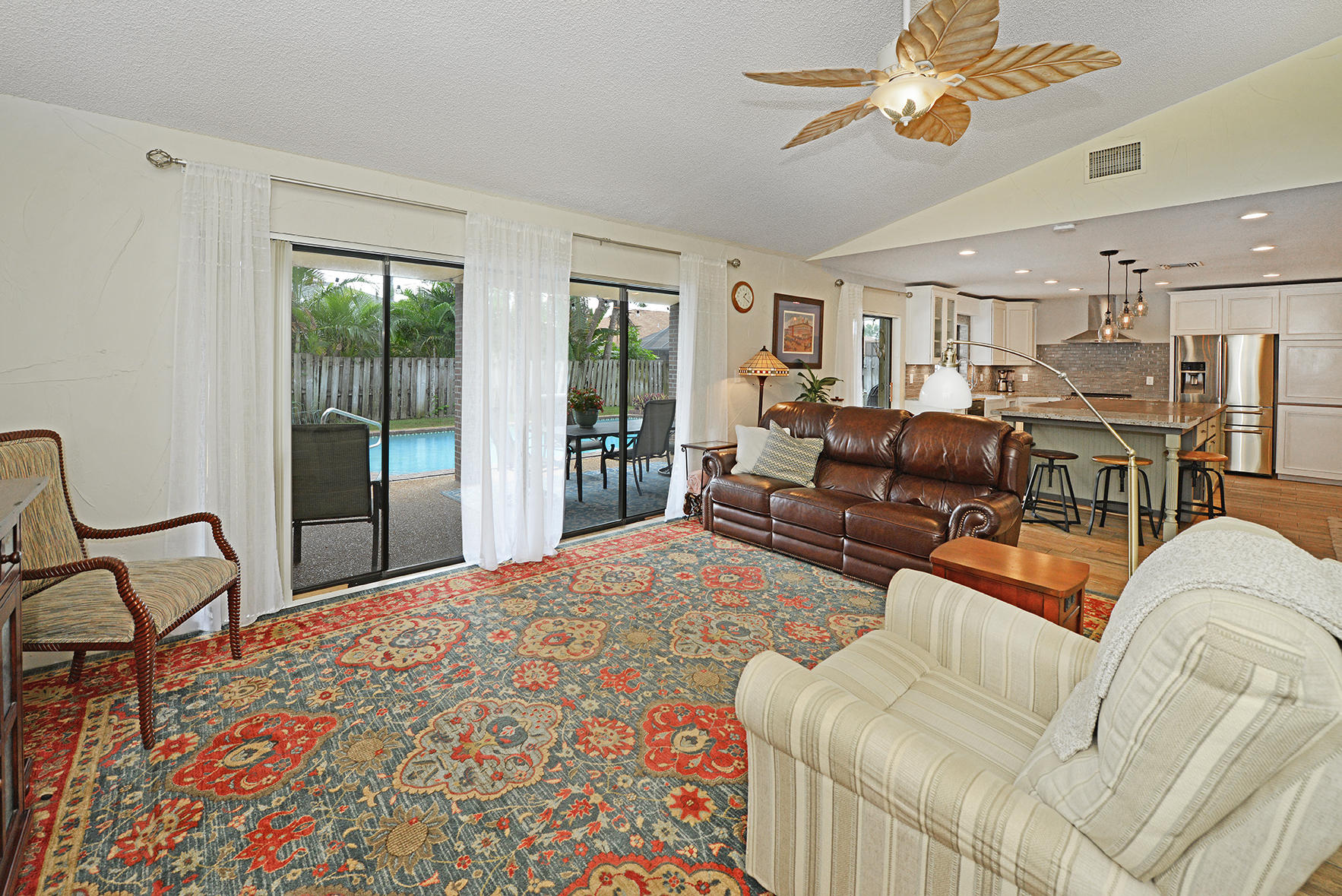 4266 Woods End Road Boca Raton, FL 33487 - Photo 8 of 40 Family Room