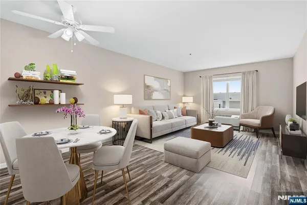 $2,700 | 905 River Road, Unit 309, Edgewater, NJ 07020