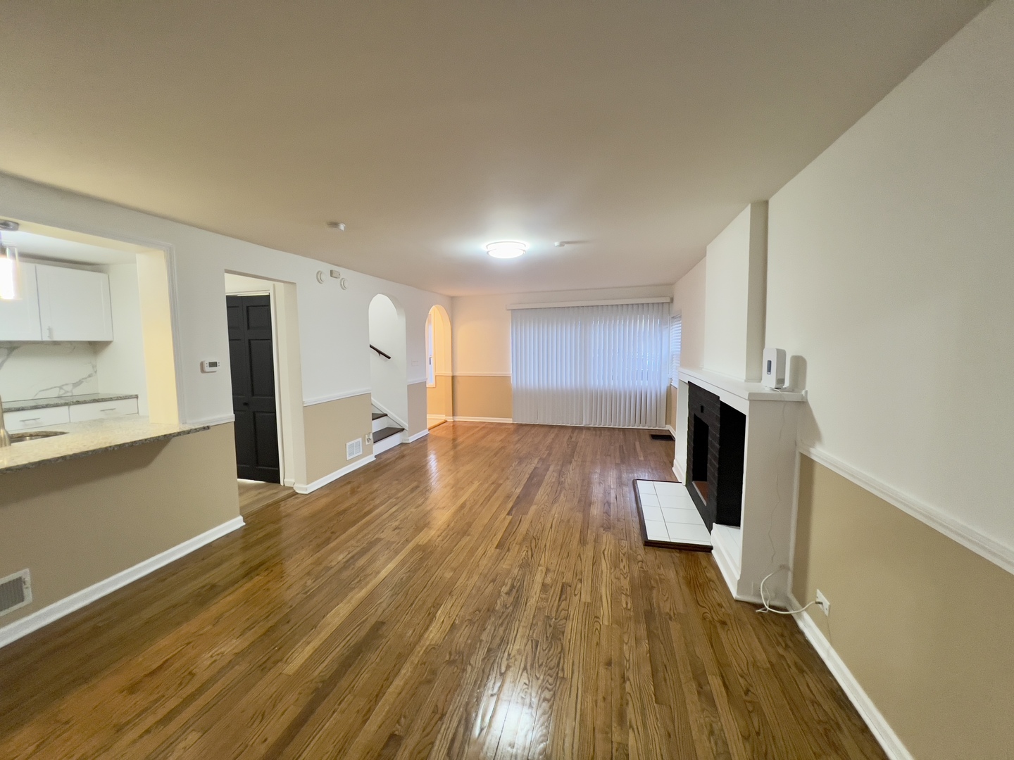 7421 64th Street Summit, IL 60501 - Photo 4 of 21