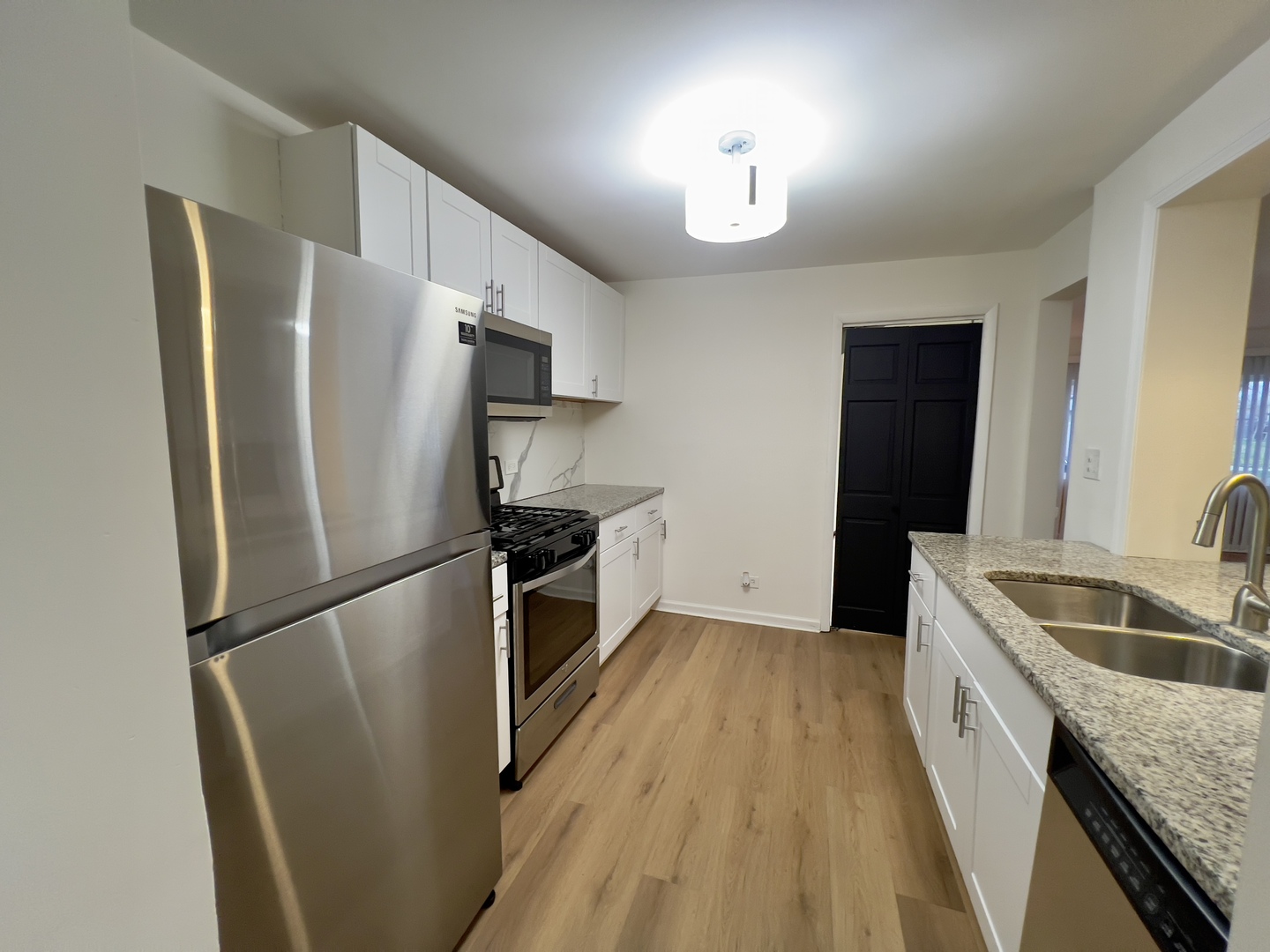 7421 64th Street Summit, IL 60501 - Photo 8 of 21