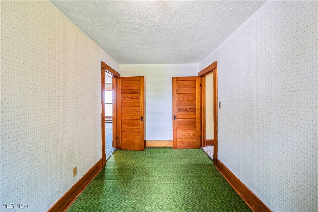 13778 Spring Street Burton, OH 44021 - Photo 20 of 32 2nd floor