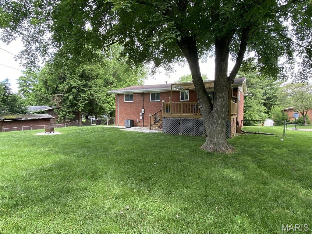 22 St George Drive Belleville, IL 62221 - Photo 57 of 65