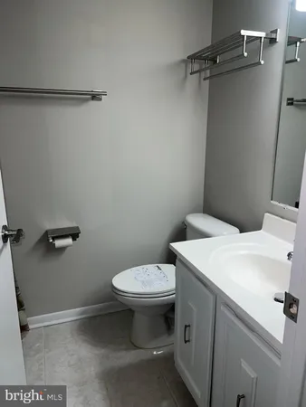 $2,988 | 15300 Beaverbrook Court, Unit 882B, Silver Spring, MD 20906