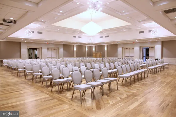 $2,988 | 15300 Beaverbrook Court, Unit 882B, Silver Spring, MD 20906