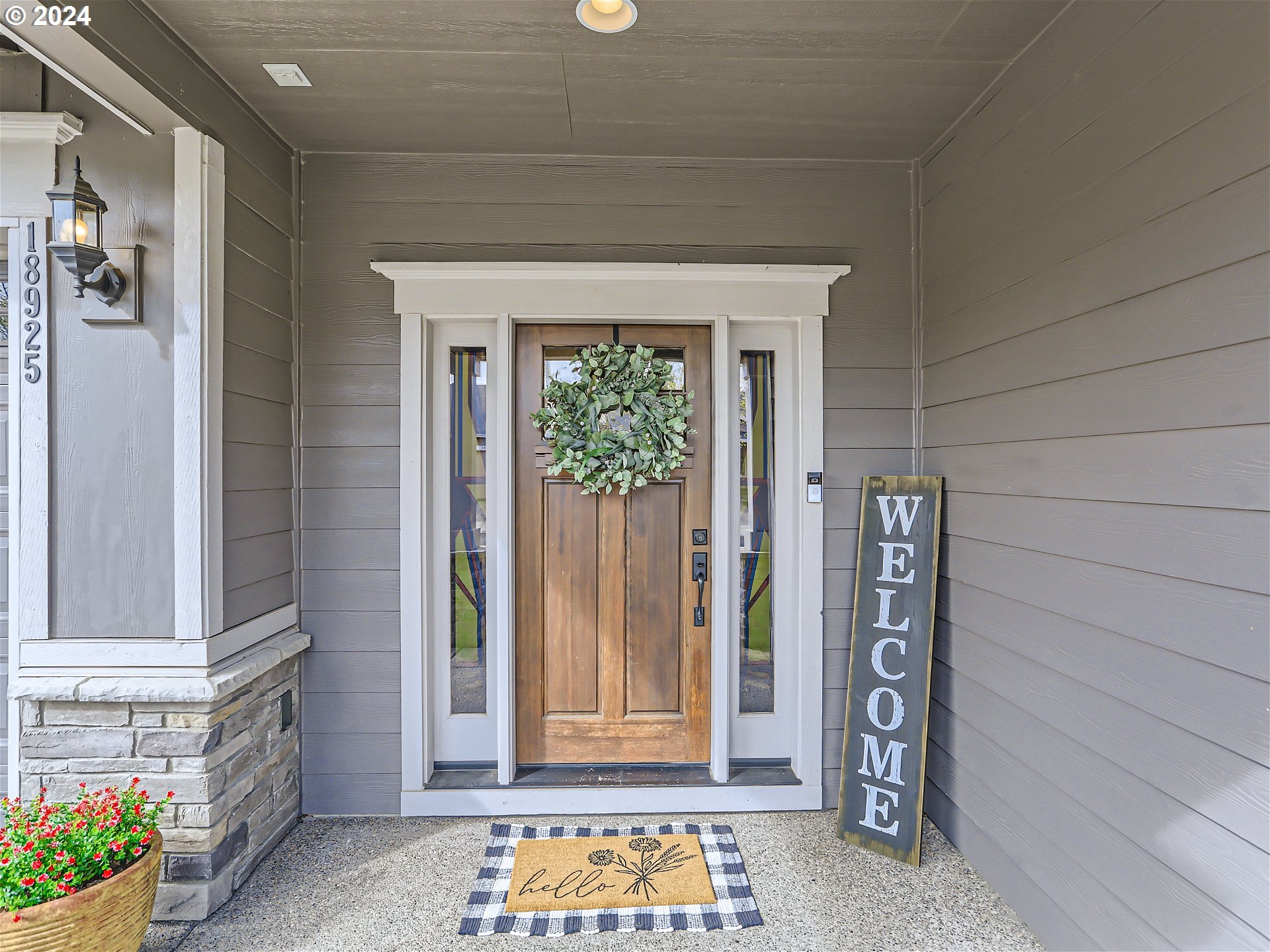 18925 Elder Road Oregon City, OR 97045 - Photo 4 of 28 Gallery Image 4