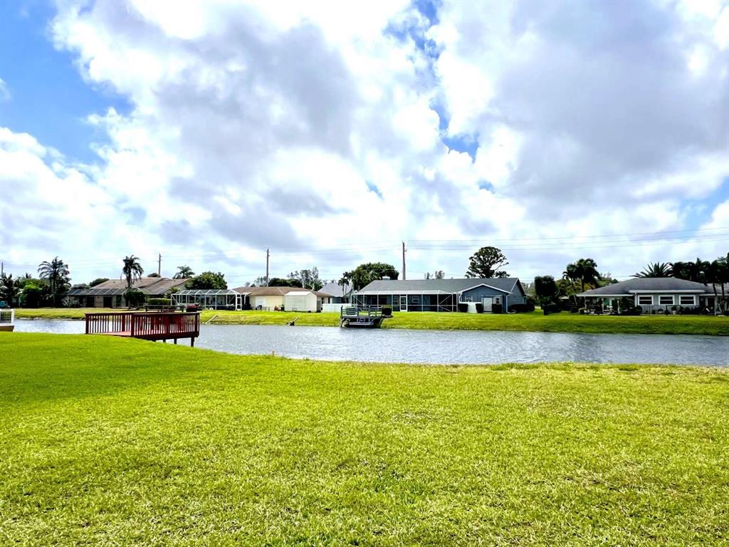 4266 Bob White Drive Boynton Beach, FL 33436 - Photo 2 of 24