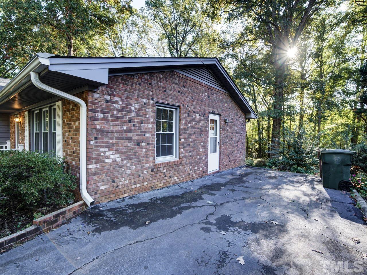 1305 Kingston Ridge Road Cary, NC 27511 - Photo 25 of 30 Long Drive for parking and extra parking in front of Drive
