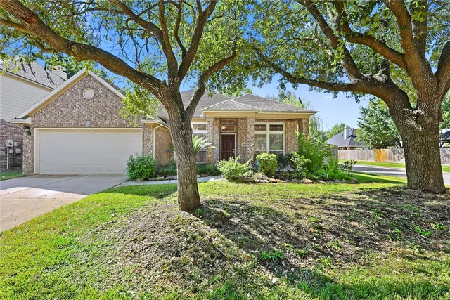 $2,395 | 7835 Stone Oak Court, Houston, TX 77070
