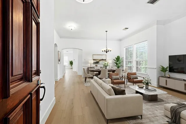 $2,395 | 7835 Stone Oak Court, Houston, TX 77070