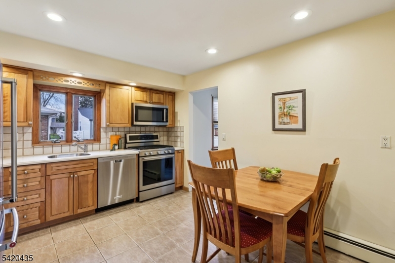 114 Pawnee Road Cranford, NJ 07016 - Photo 12 of 31