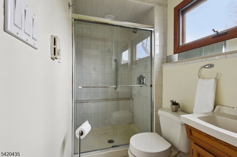 114 Pawnee Road Cranford, NJ 07016 - Photo 16 of 31