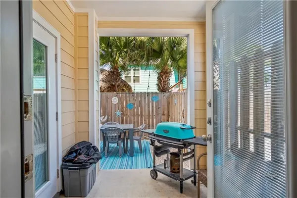 $730,000 | 1813 South 11th St Port, Unit 108, Port Aransas, TX 78373