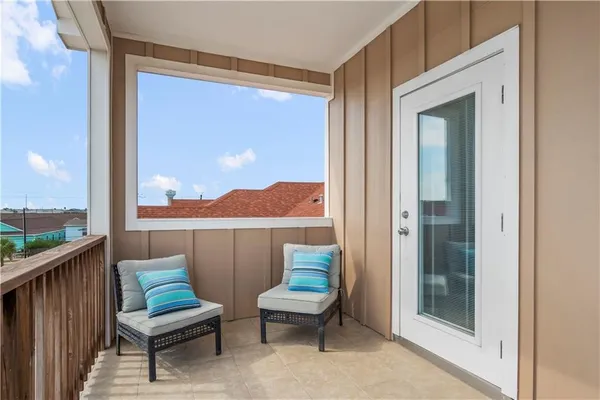 $730,000 | 1813 South 11th St Port, Unit 108, Port Aransas, TX 78373