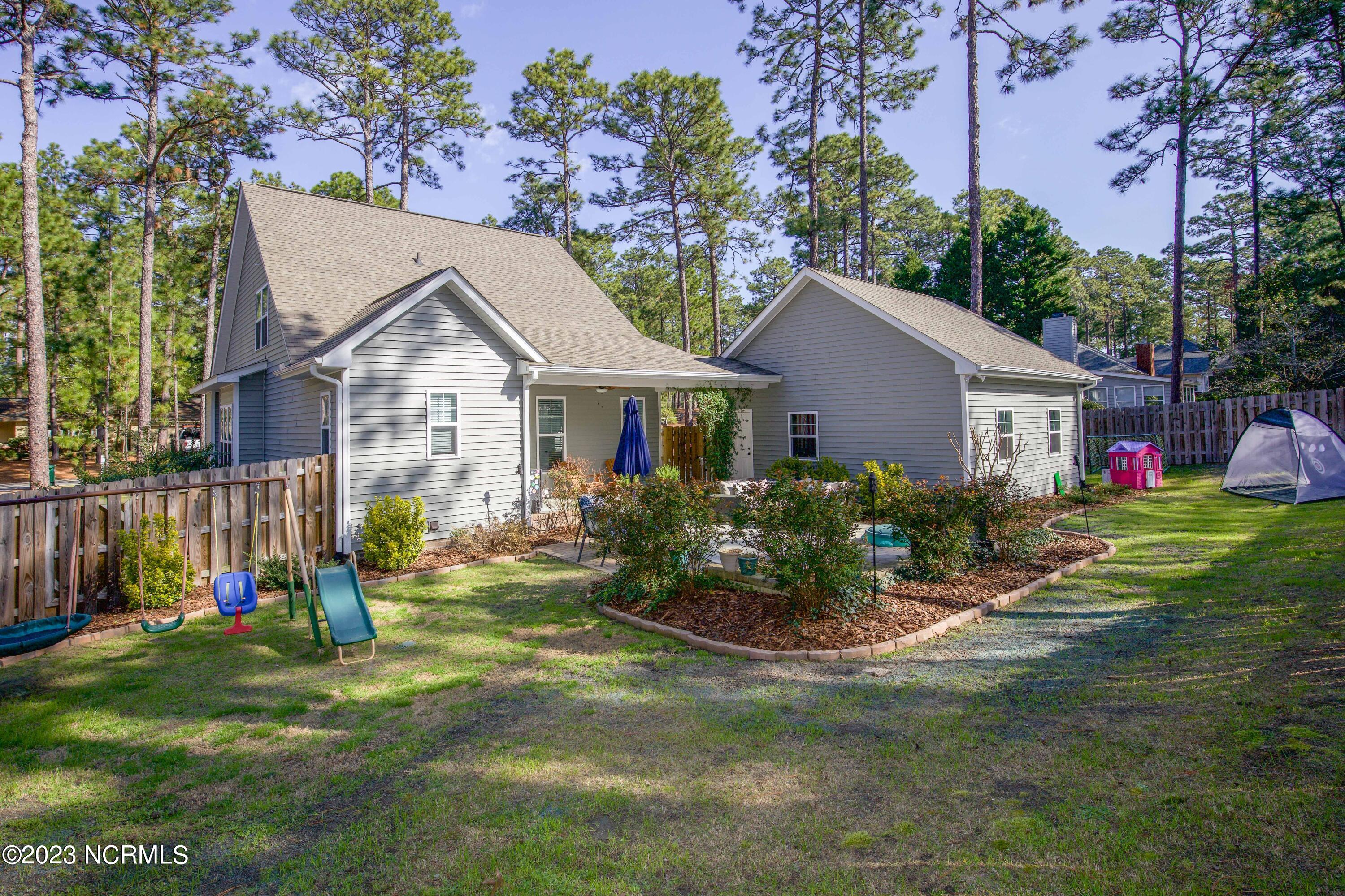 120 Lake Hills Road Pinehurst, NC 28374 - Photo 16 of 59 120 Lake Hills Rd-17