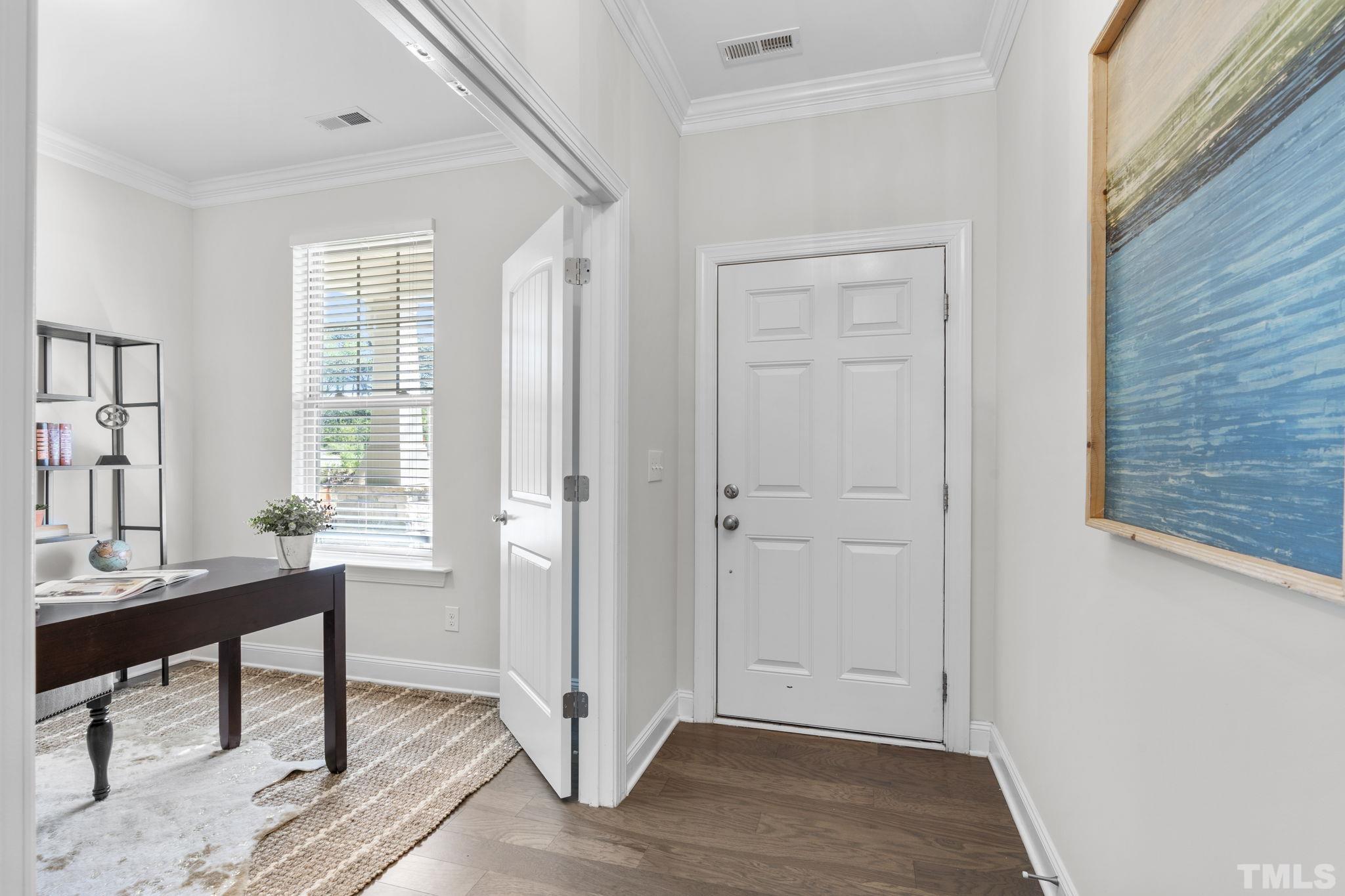 510 Jones Franklin Road Raleigh, NC 27606 - Photo 3 of 40