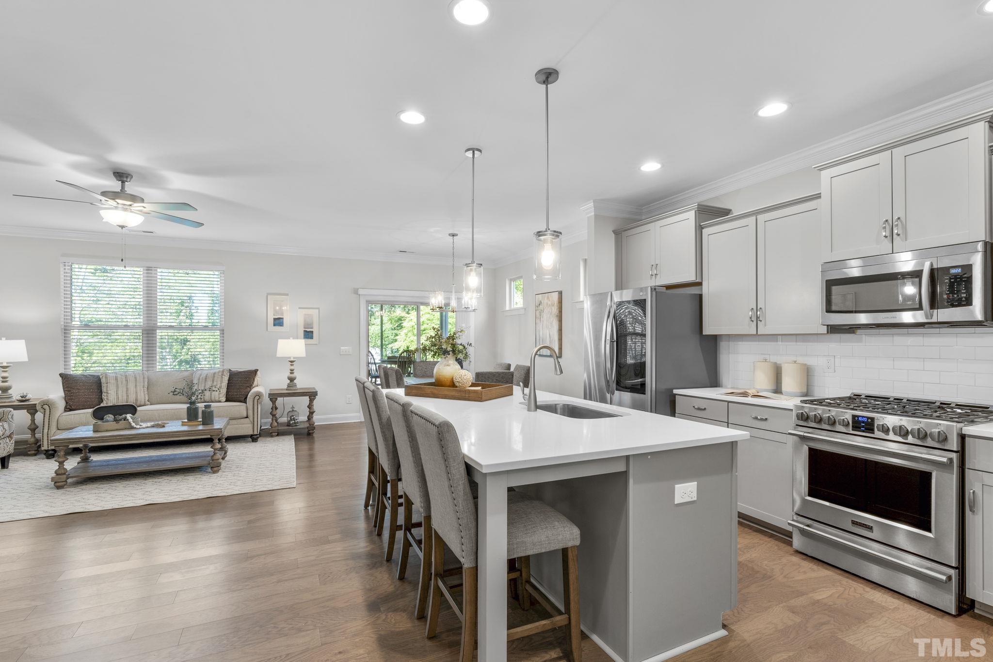 510 Jones Franklin Road Raleigh, NC 27606 - Photo 7 of 40