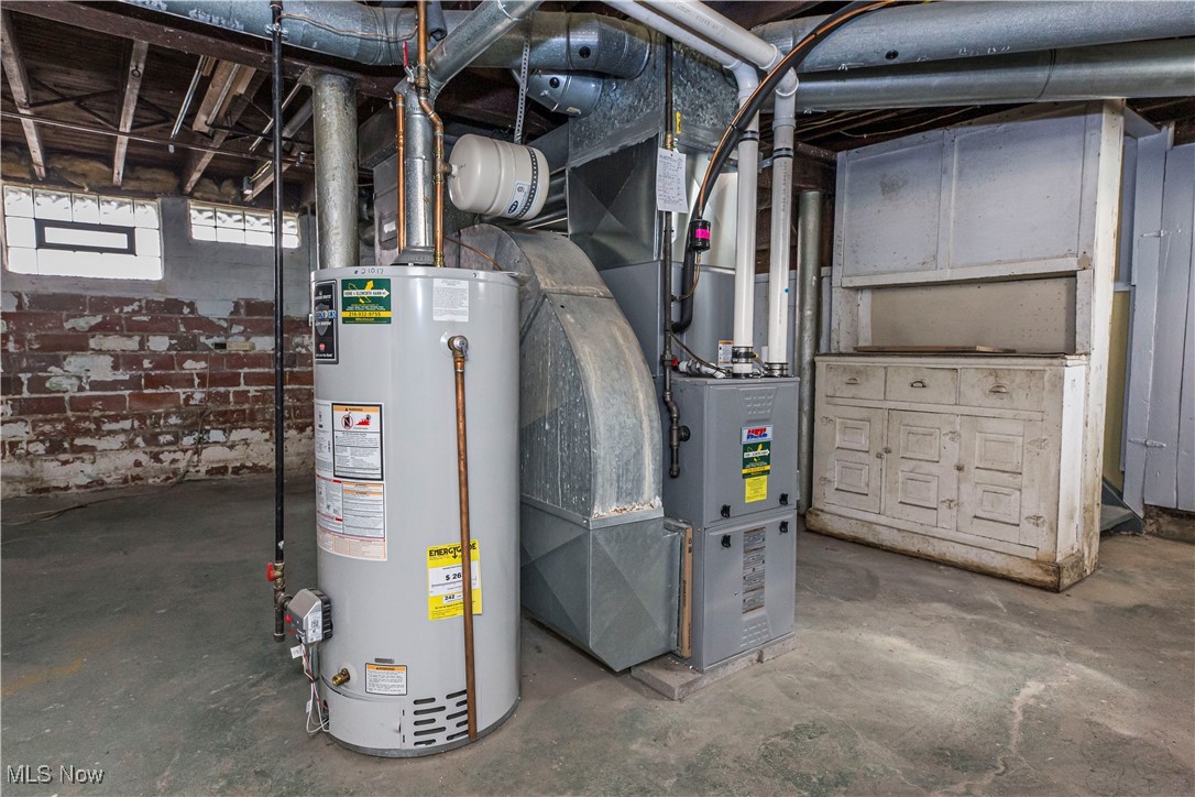 1577 Maple Road Cleveland Heights, OH 44121 - Photo 18 of 30 Water heater and heating unit