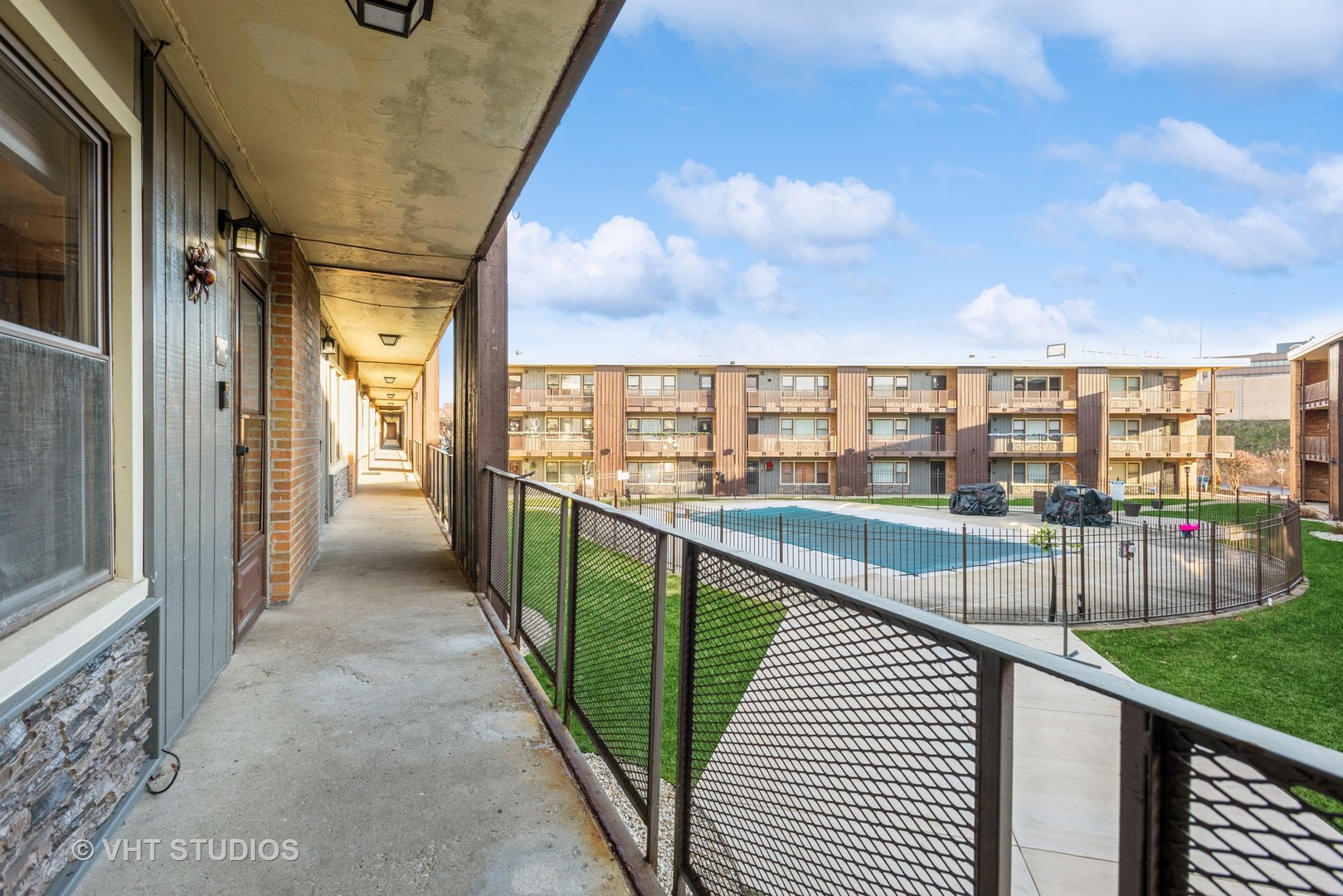 9622 West Higgins Road, Unit 2DS Rosemont, IL 60018 - Photo 1 of 14 a view of city from a balcony