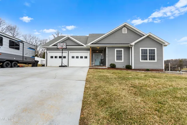 $349,000 | 14707 Village Loop, Abingdon, VA 24210