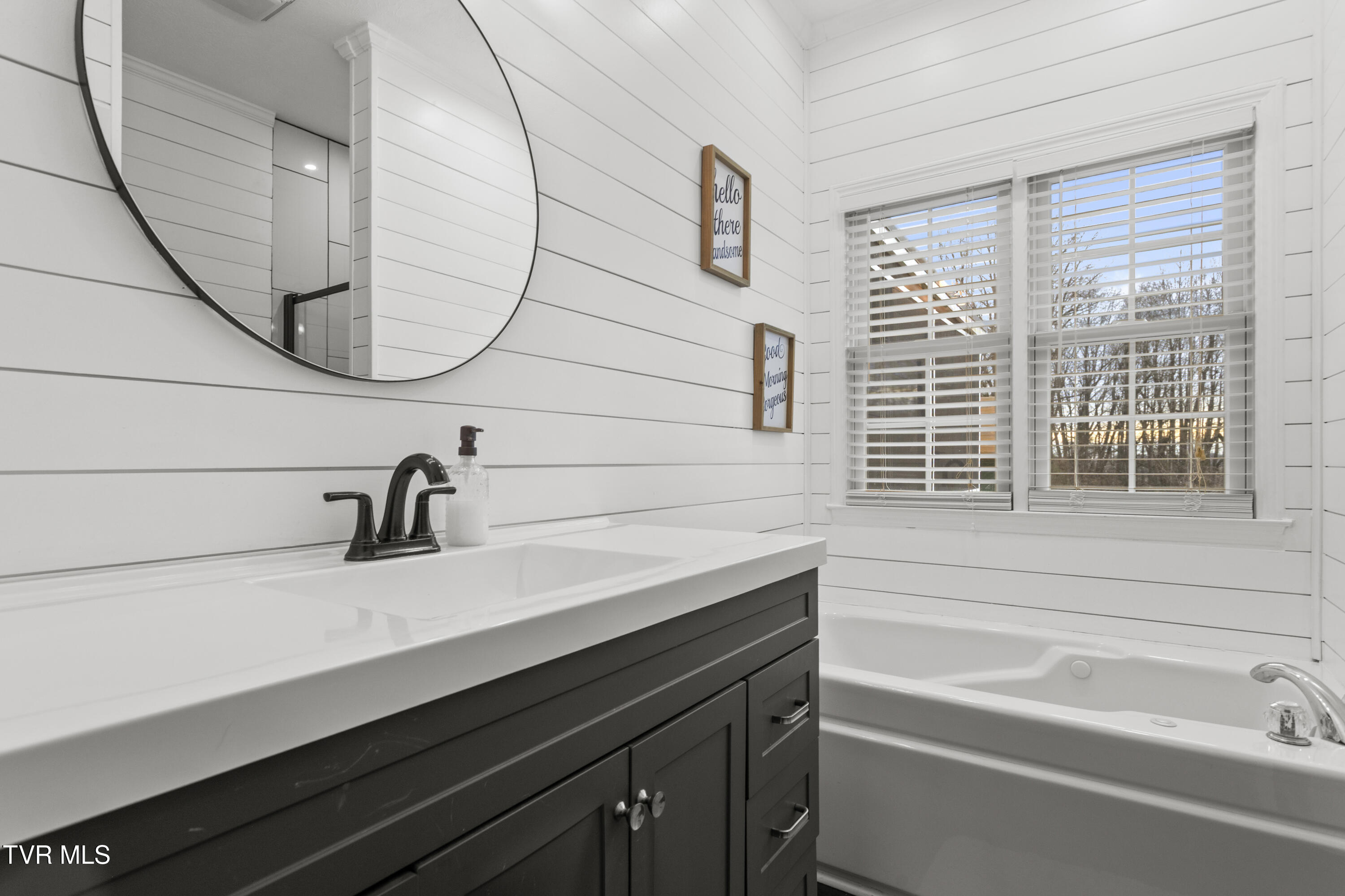 14707 Village Loop Abingdon, VA 24210 - Photo 35 of 44 177A9495