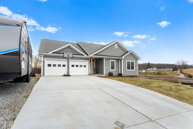 $349,000 | 14707 Village Loop, Abingdon, VA 24210