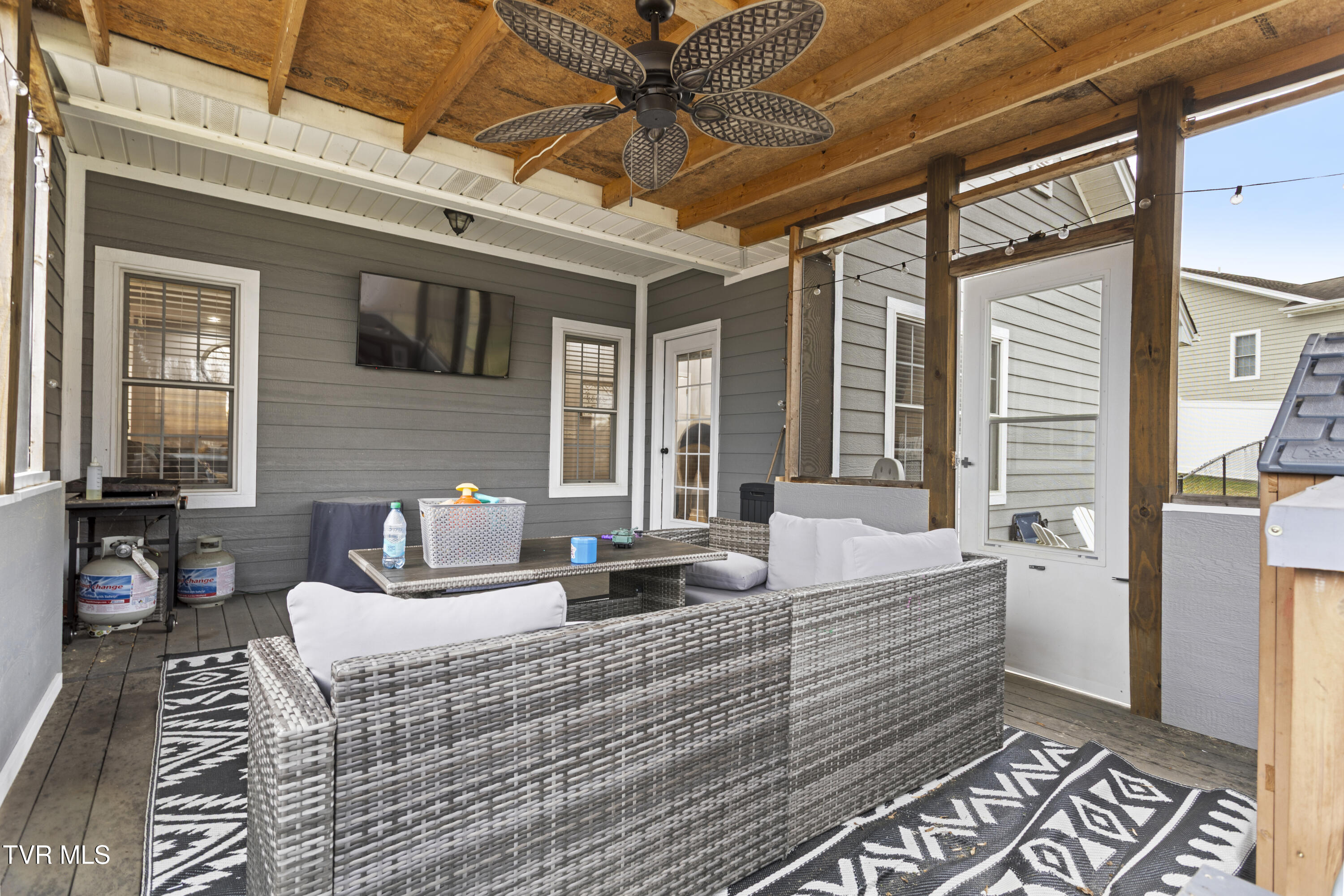 14707 Village Loop Abingdon, VA 24210 - Photo 9 of 44 177A9585