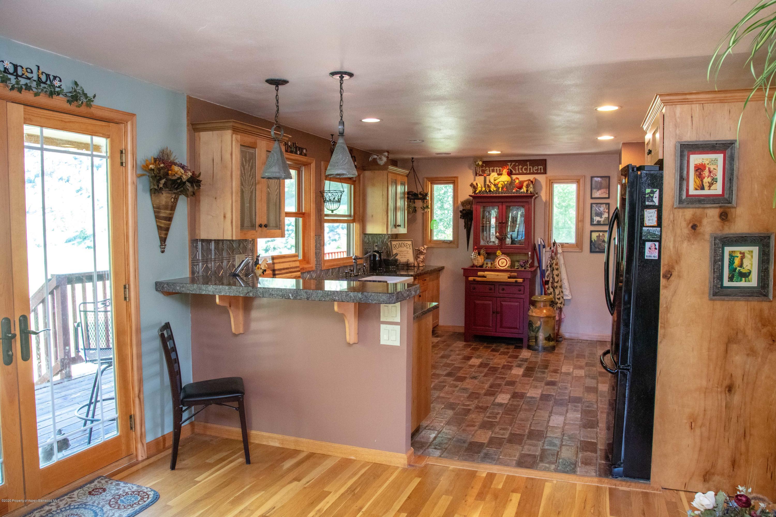 474 Highway 317 Hamilton, CO 81638 - Photo 7 of 31 a very nice looking room with a large window