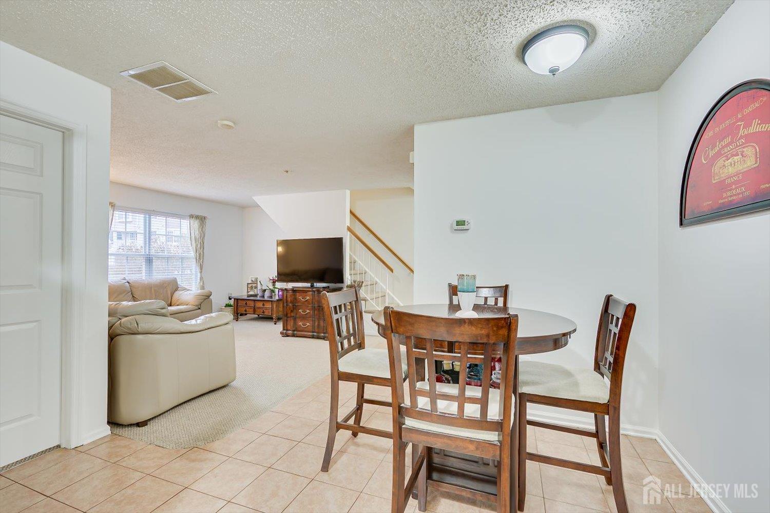 150 Prestwick Way Edison, NJ 08820 - Photo 10 of 23