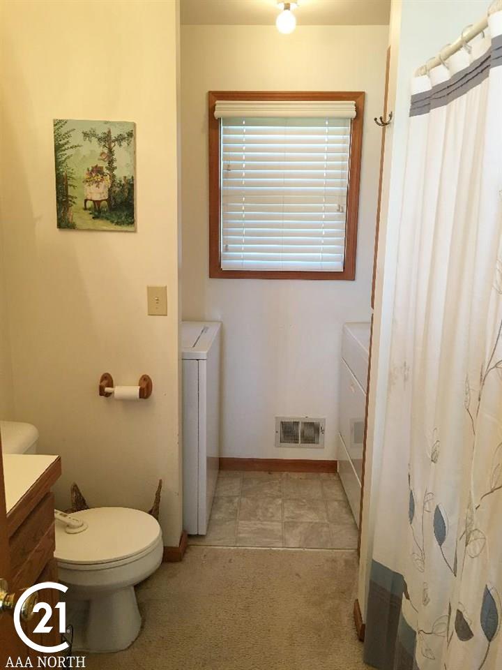 13818 Burt Road Capac, MI 48014 - Photo 24 of 39