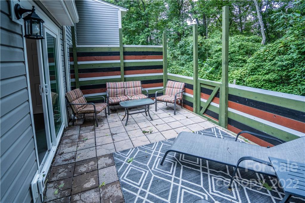 1517 Hart Road Charlotte, NC 28214 - Photo 15 of 28 Gallery Image 15