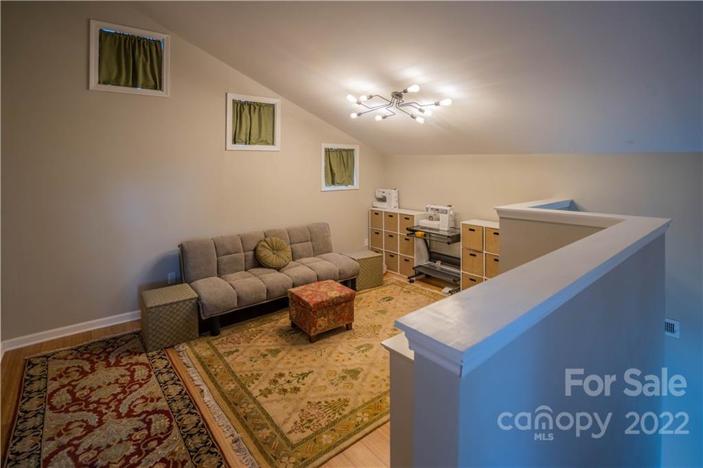 1517 Hart Road Charlotte, NC 28214 - Photo 18 of 28 Gallery Image 18