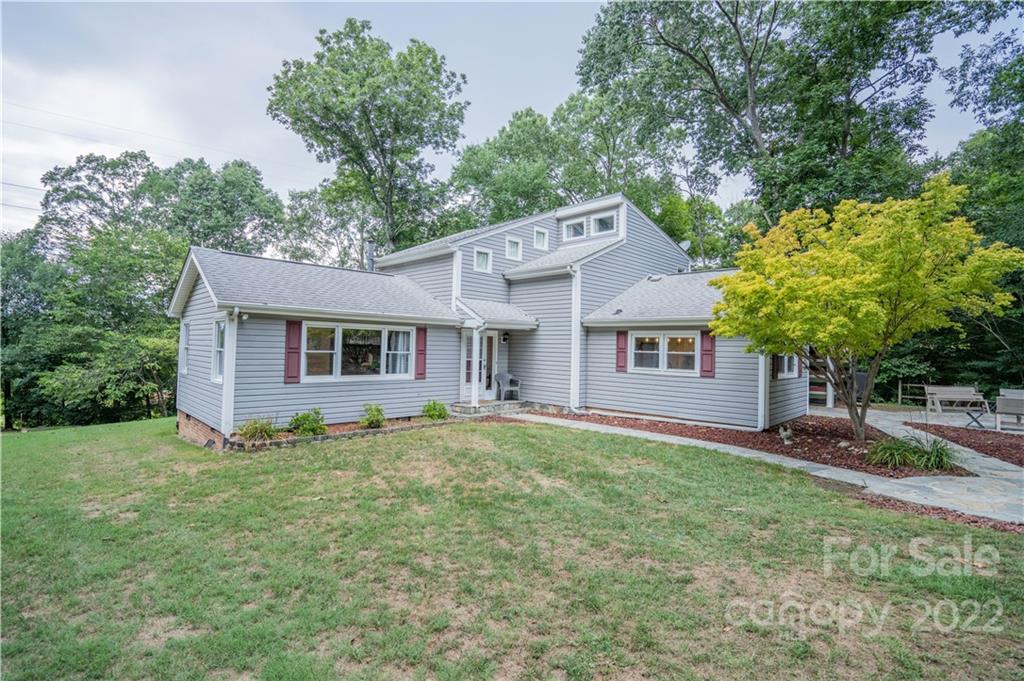 1517 Hart Road Charlotte, NC 28214 - Photo 3 of 28 Gallery Image 3