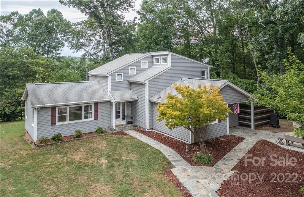 1517 Hart Road Charlotte, NC 28214 - Photo 4 of 28 Gallery Image 4