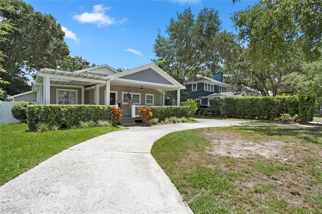 $950,000 | 208 Brewer Avenue, Winter Park, FL 32789