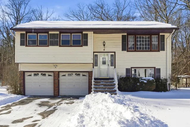 $615,000 | 5 Downstream Drive, Flanders, NJ 07836