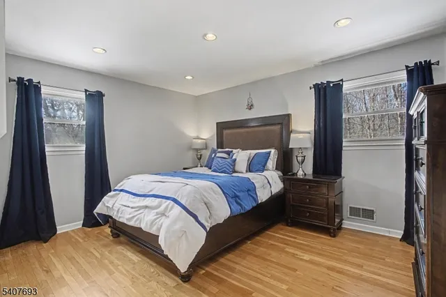 $615,000 | 5 Downstream Drive, Flanders, NJ 07836