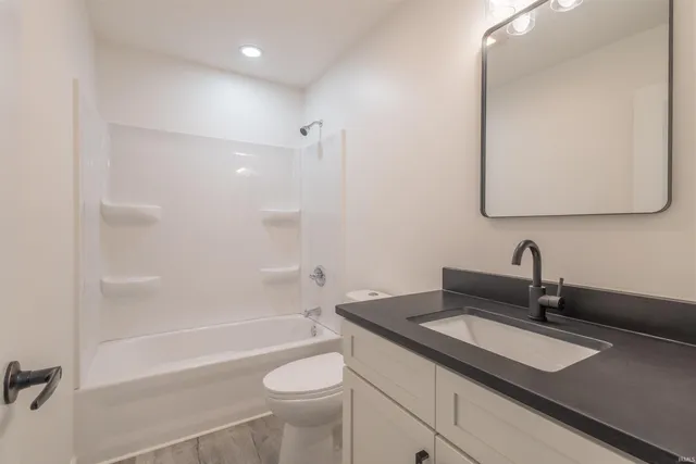 $239,900 | 2504 Lillie Street, Fort Wayne, IN 46803