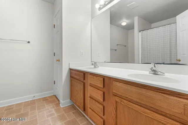 $1,250 | 100 Ashwood Drive, Jacksonville, NC 28546